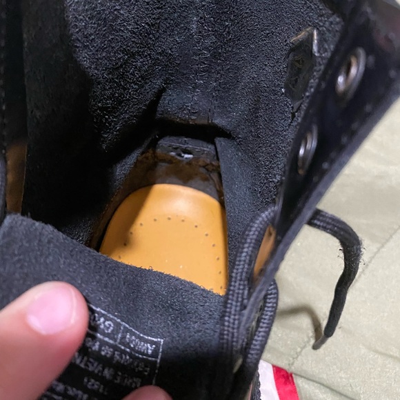 Dr. Martens boots 🖤🖤 size  US 6L/ EU 37 - Picture 8 of 8